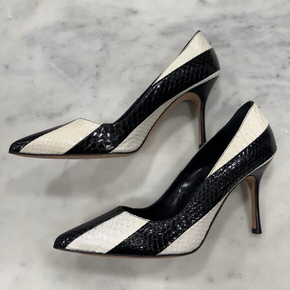Manolo Blahnik Women's High Heel Pumps Genuine Snakeskin Leather - Picture 2 of 5